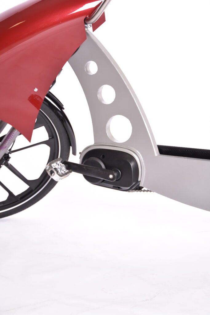 Startseite 6 Mittelmotor des Helikon e° in Nahaufnahme